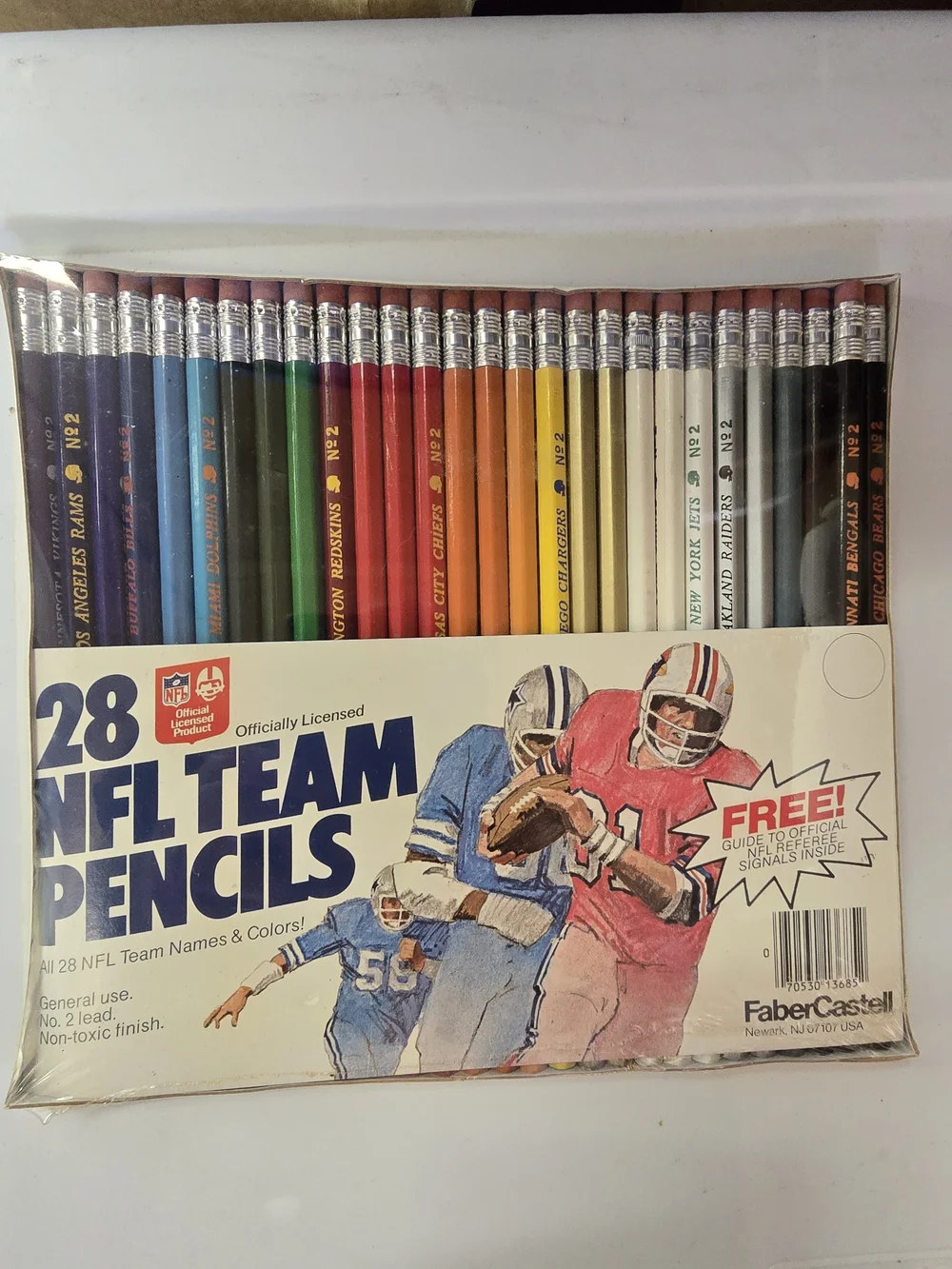 Vintage NFL Team Colored Pencil Set - Multicolor
